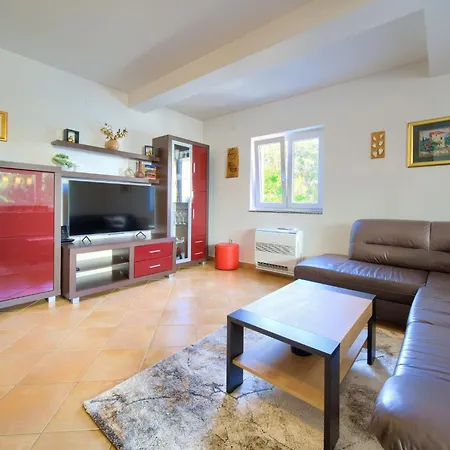 Bernarda By Interhome Prázdninový dům Kornić