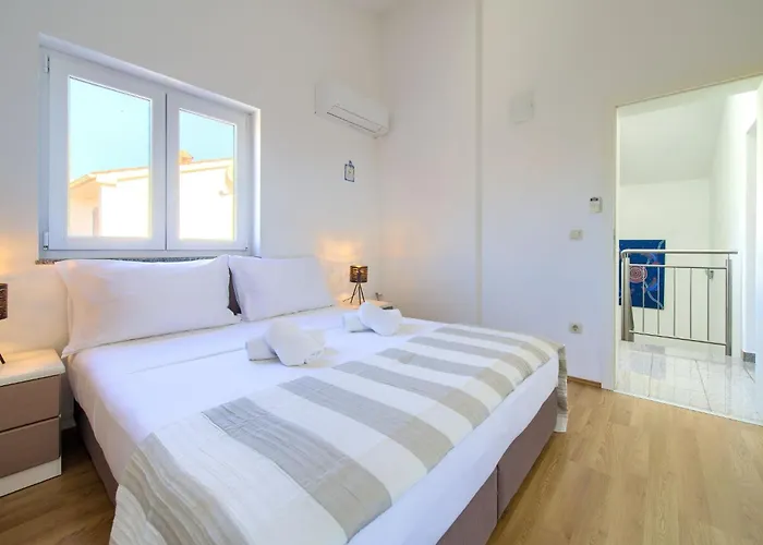 Bernarda By Interhome